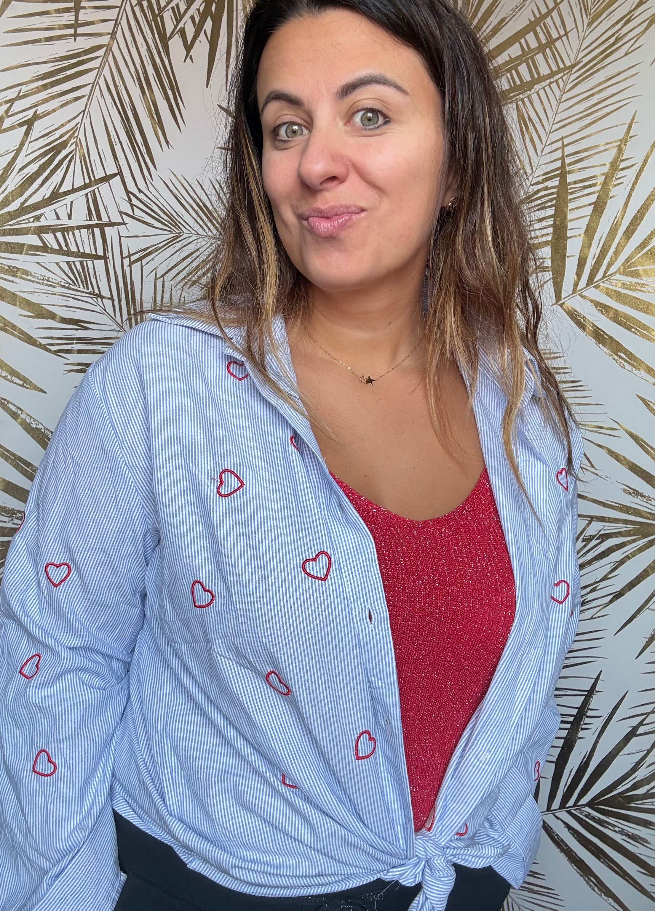 Chemise cœurs rouge