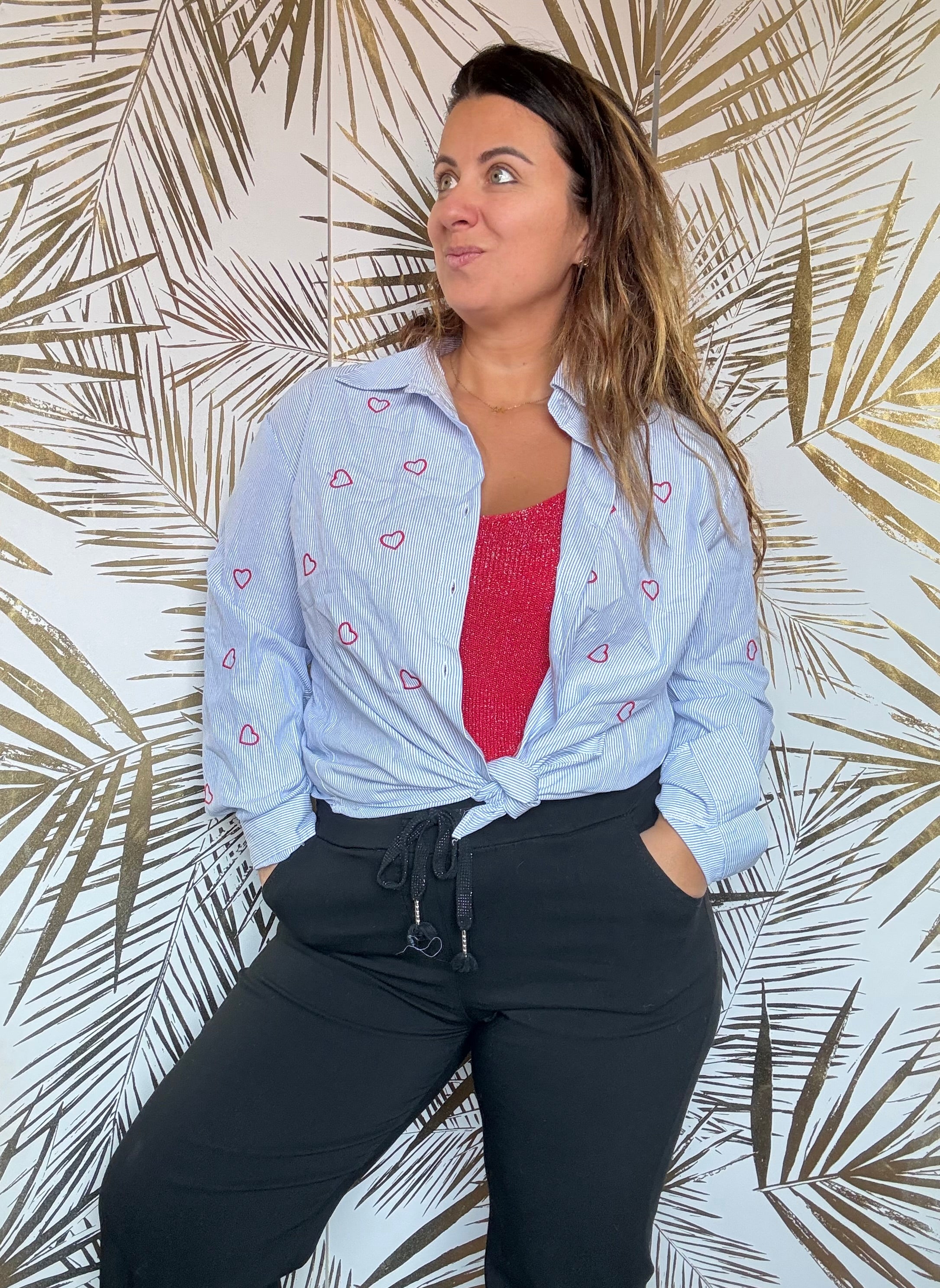Chemise cœurs rouge