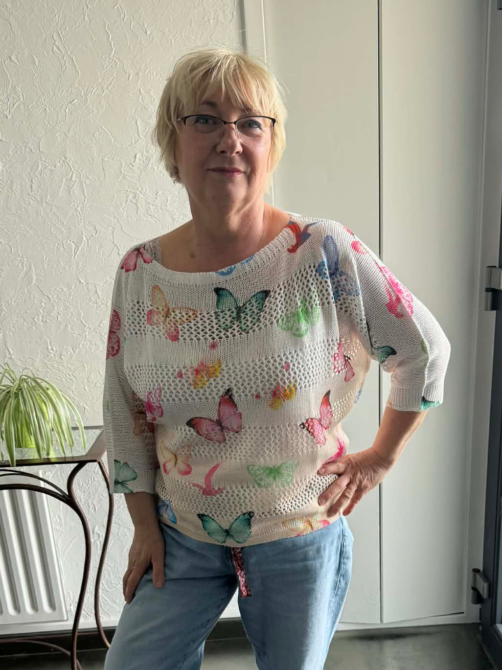 Pull crochet papillon