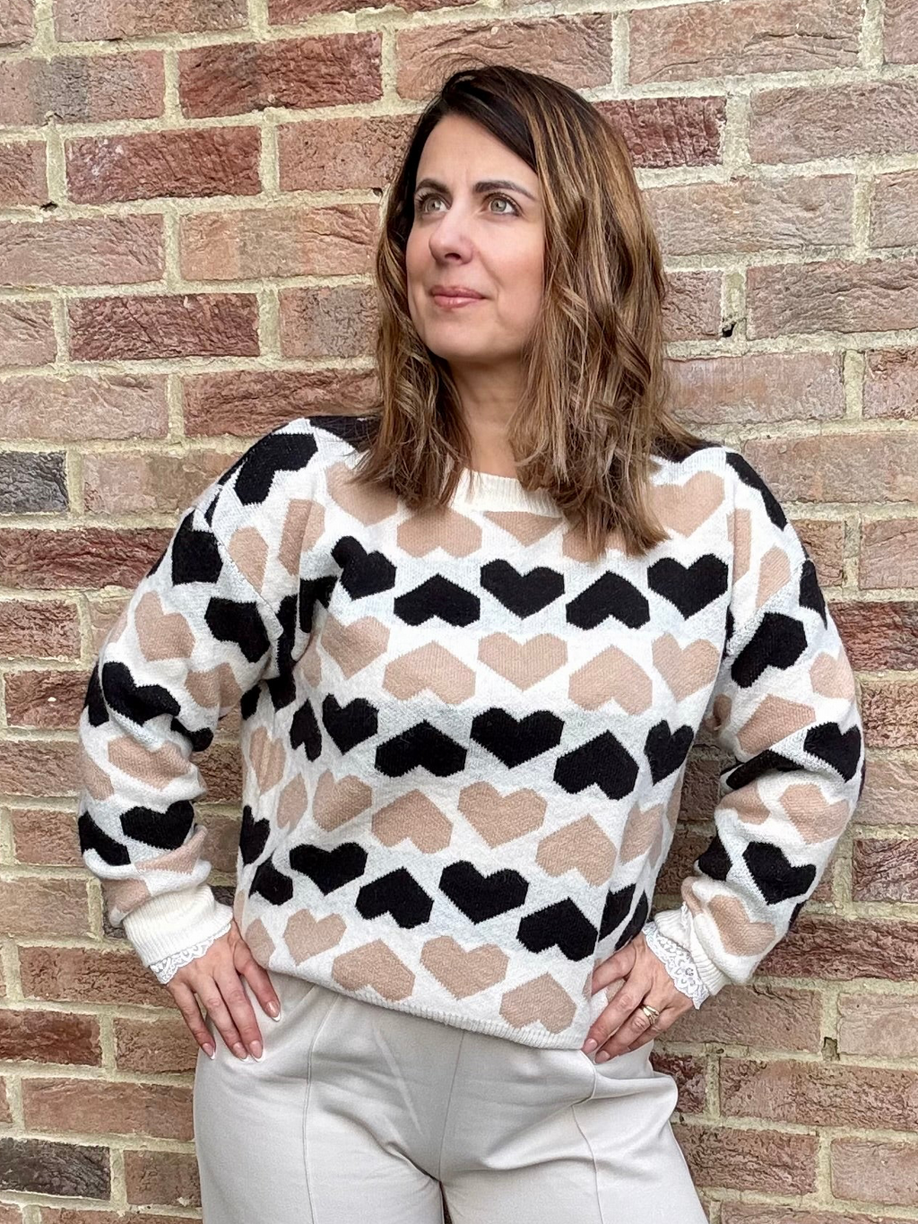 Pull motifs coeurs