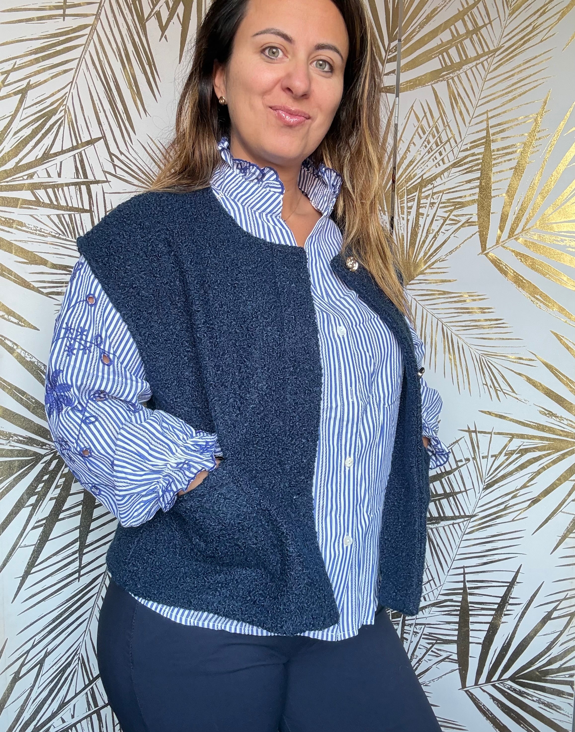Chemise rayée avec fleurs