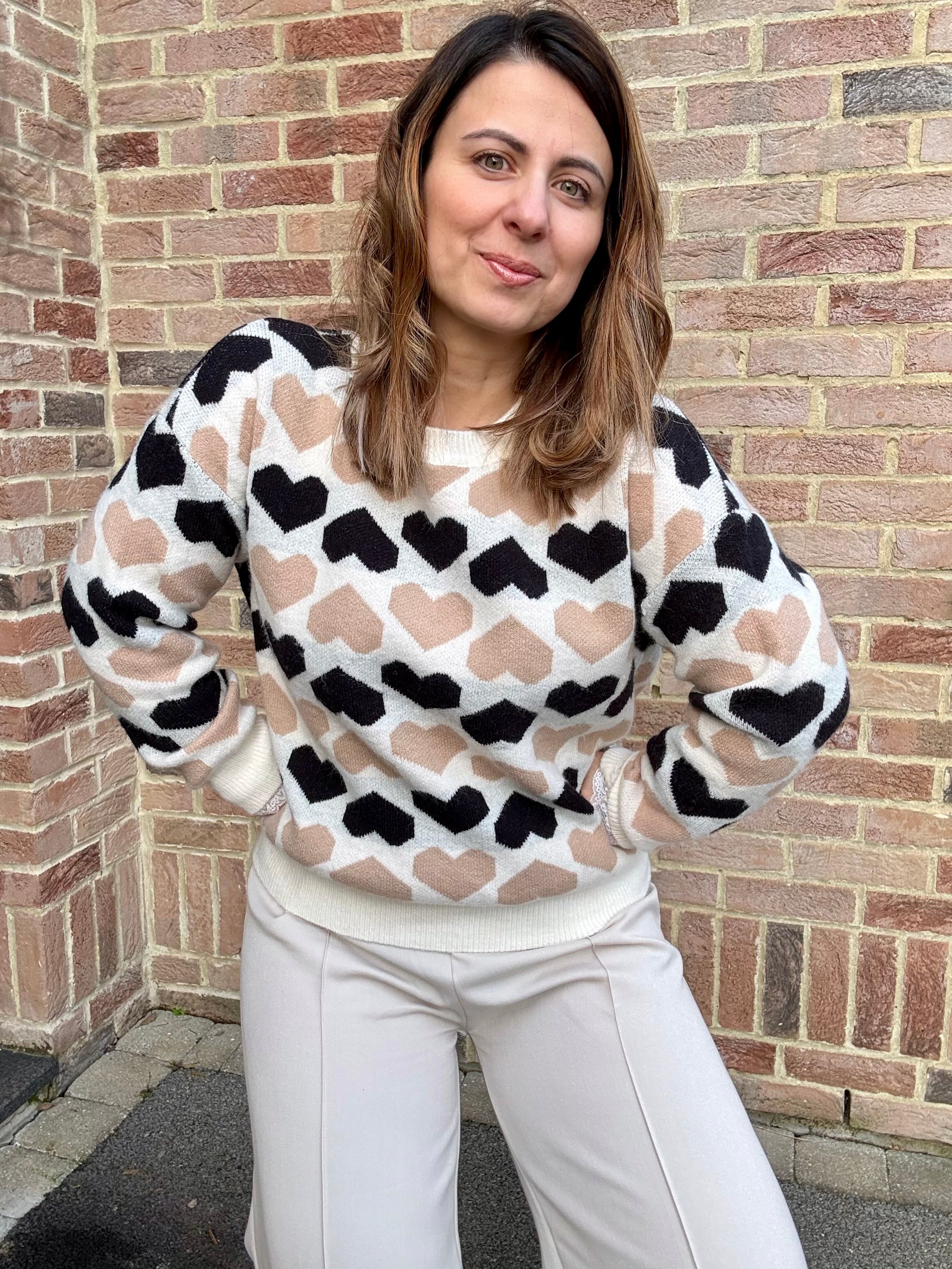 Pull motifs coeurs
